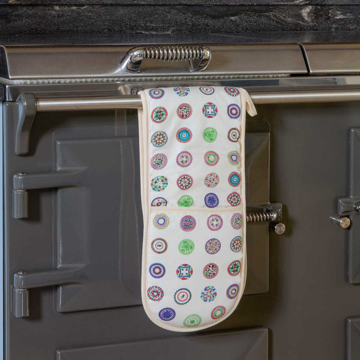 Oven Glove - The Hebrides